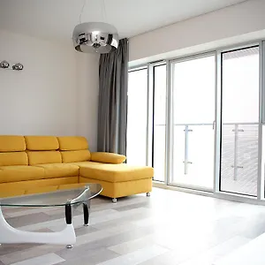 Super-apartamenty International Fair Posen